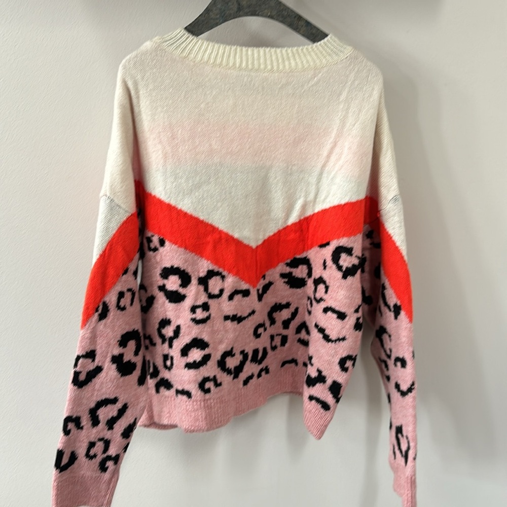Pink Leopard Sweater - Picture 3 of 4